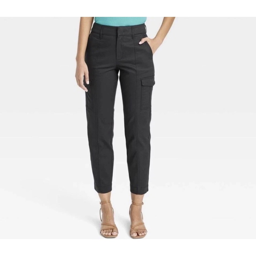 A New Day Pants Women's Black 17 Tapered Leg High Rise Slim Hip Thigh Stretchy